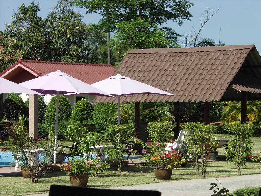 Moon River Resort Ubon Ratchathani Exteriér fotografie
